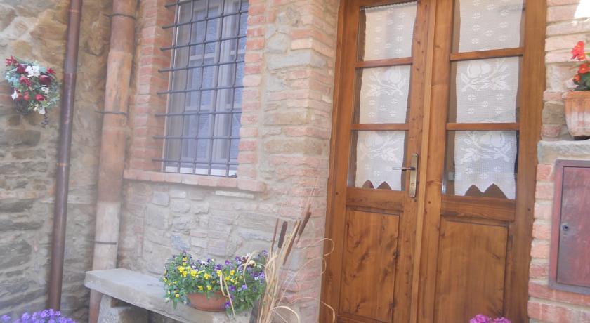 Apartment Casa Antica Chianni Ruang foto