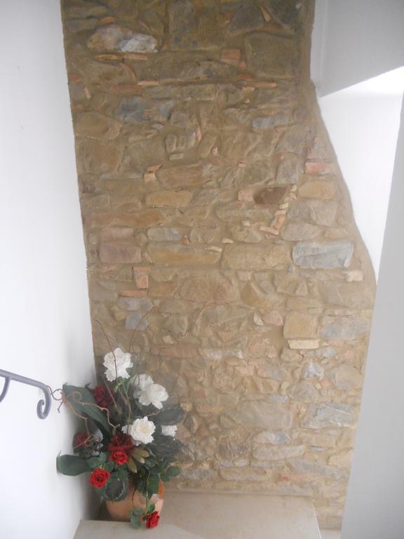 Apartment Casa Antica Chianni Ruang foto